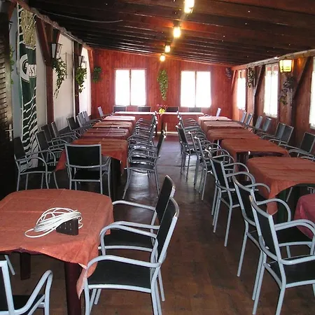 Rév Balaton Szálloda *